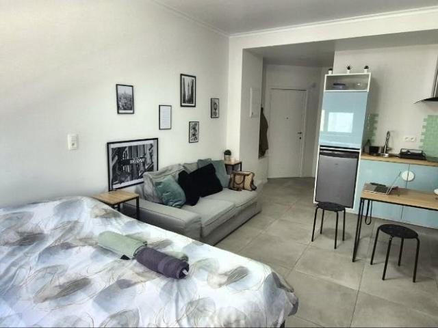 Studio à louer à Saint Gilles, Rue Defacqz