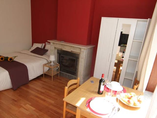 Studio à louer à Saint Josse ten Noode, Rue des Deux Tours