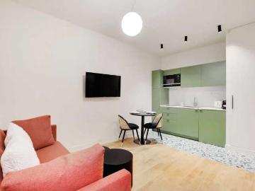 Studio à louer à Saint Placide, Paris