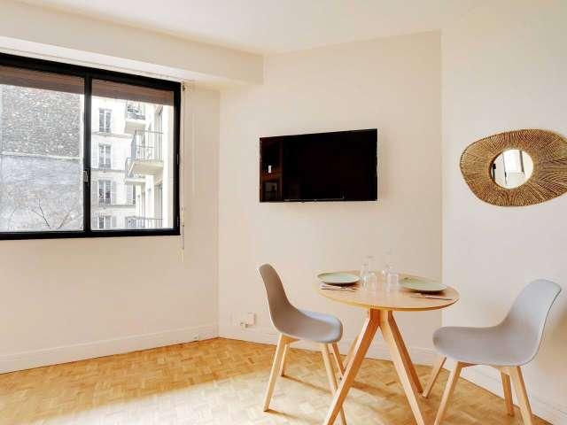 Studio à louer à Ternes Maillot, Paris
