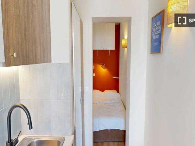 Studio à louer au Bassin de la Villette, Paris