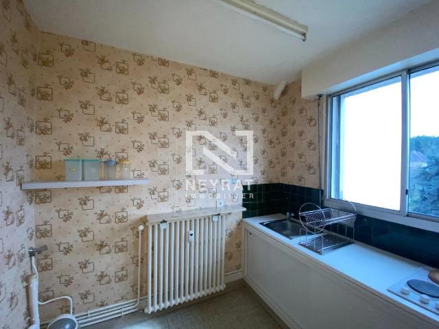 STUDIO A LOUER AUTUN 26.45 m2 350 € charges comprises par mois: Immobilier AUTUN | Neyrat Immobilier