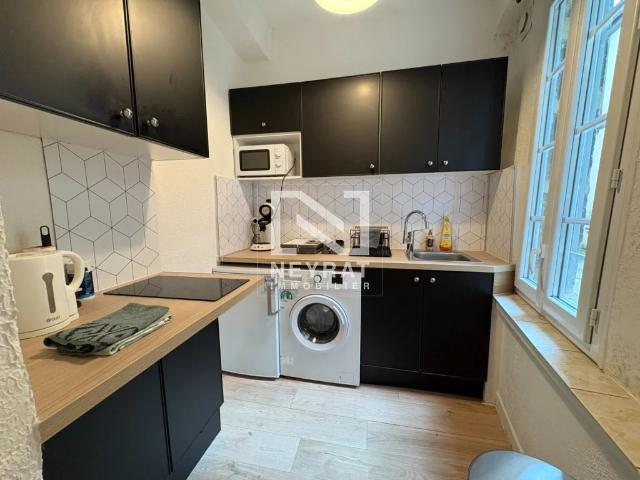 STUDIO A LOUER AUTUN 28 m2 400 € charges comprises par mois: Immobilier AUTUN | Neyrat Immobilier