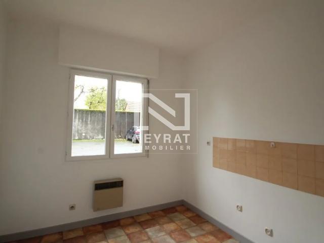 STUDIO A LOUER AUTUN 37.85 m2 358 € charges comprises par mois: Immobilier AUTUN | Neyrat Immobilier