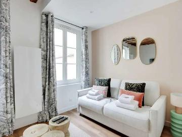 Studio à louer aux Arts et Métiers, Paris