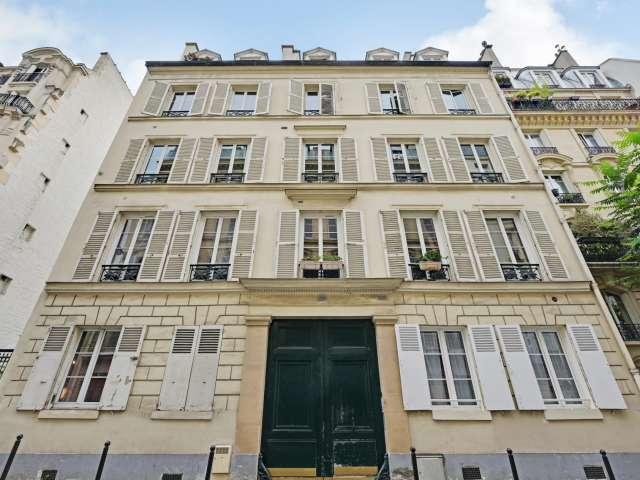 Studio à louer aux Batignolles, Paris