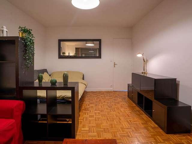Studio à louer aux Enfants Rouges, Paris