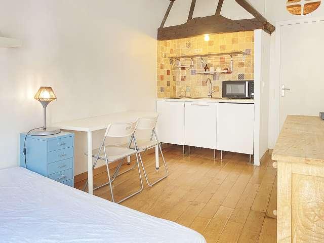 Studio à louer aux Halles, Paris