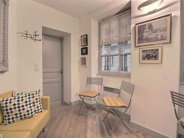 Studio à louer aux Invalides, Paris