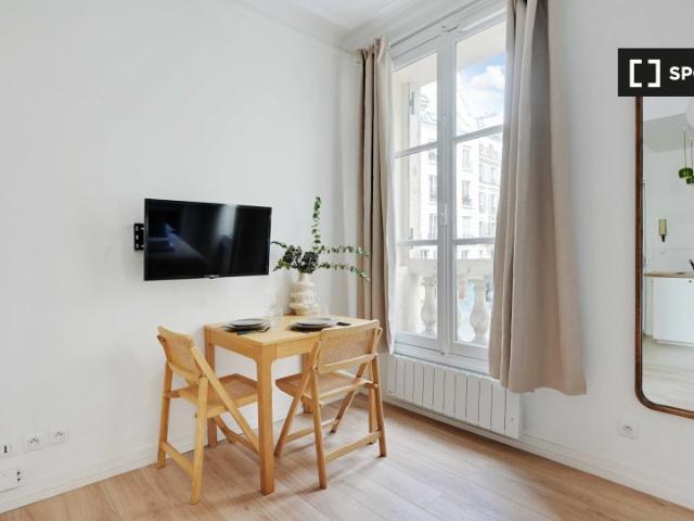 Studio à louer dans le Marais, Paris