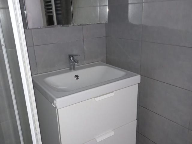 STUDIO A LOUER EN REZ DE CHAUSSEE