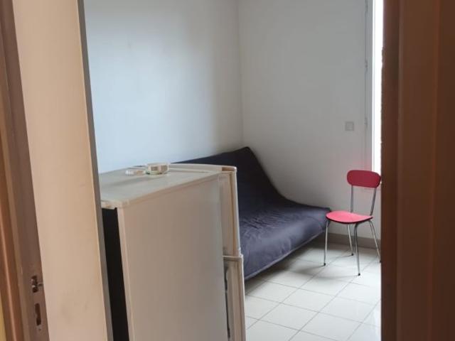 STUDIO A LOUER IVRY SUR SEINE 23.62 m2 800 € charges comprises par mois: Immobilier IVRY SUR SEINE | Perenium, agence immobilière à Paris – administration de biens et gestion locative