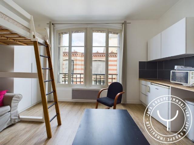 STUDIO A LOUER WC SUR LE PALIER