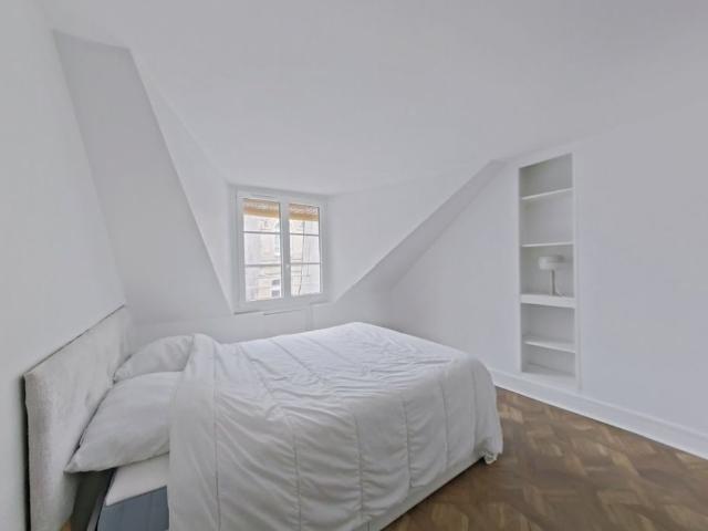 STUDIO A LOUER PARIS 5EME ARRONDISSEMENT 19.94 m 918 €