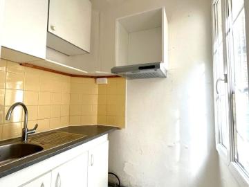Studio à louer PARIS 75015