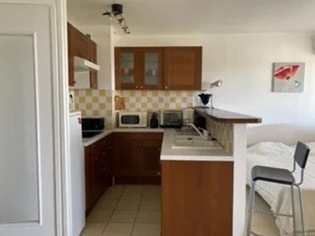 Studio à louer septembre/juin La Ciotat