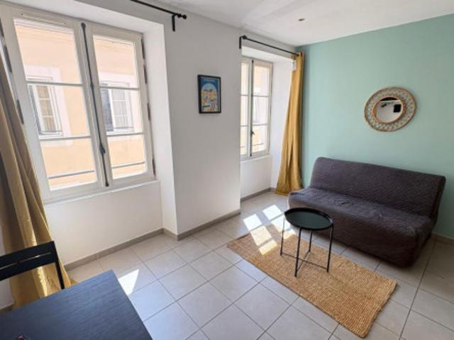 Studio à Marseille 2 Ar à louer Locagestion, expert en gestion locative
