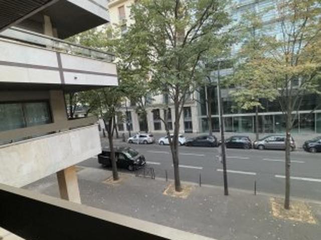 Studio à proximité des ChampsElysée