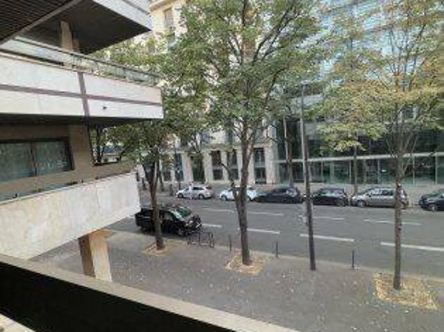 Studio à proximité des ChampsElysée