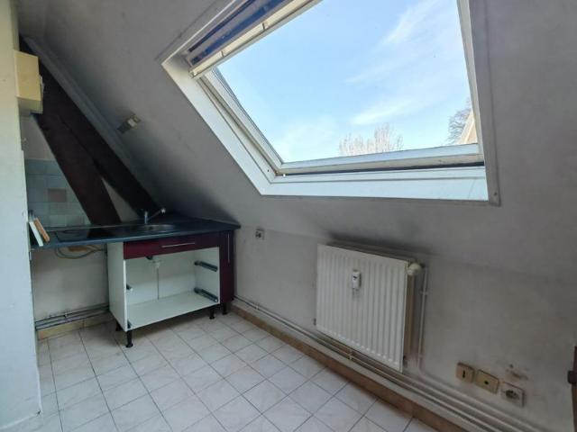 Studio à rénover quartier musée