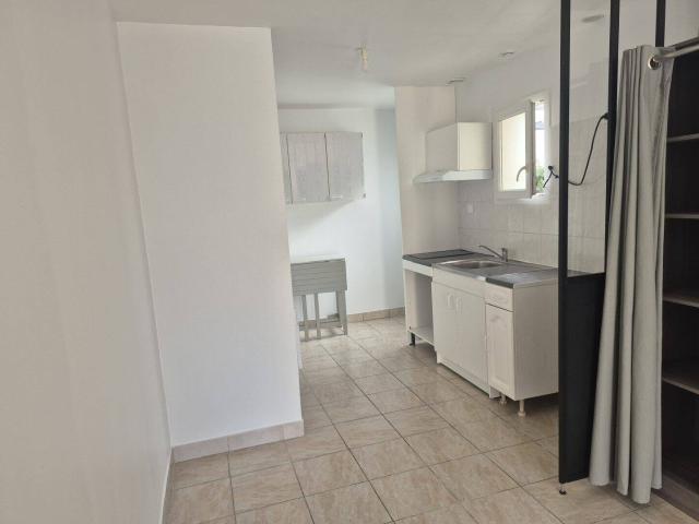 Studio à Roissy en Brie