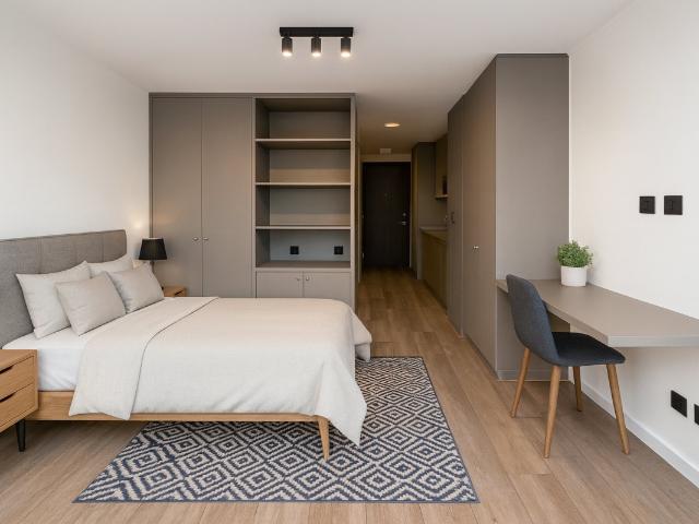 Studio | Abdón Cifuentes 150
