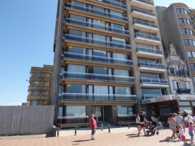 Studio ALPHA sur la digue a qq mètres du sable 195 550€