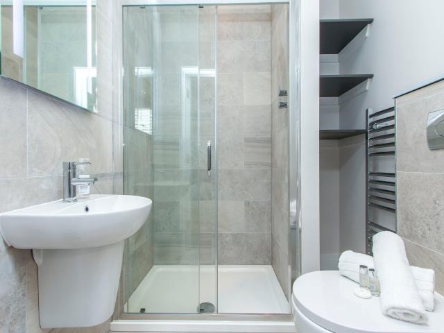 Studio Apartment – Medium Let