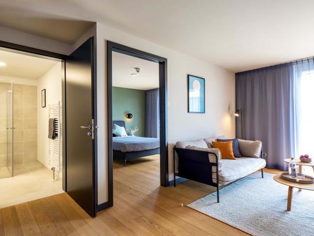 Studio Apartment mit Balkon | M