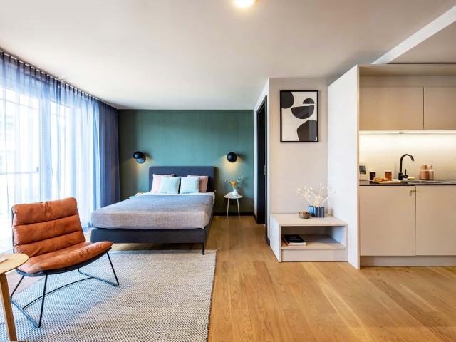 Studio Apartment mit Balkon | S