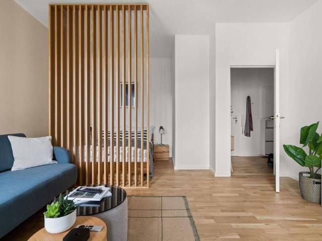 Studio Apartment mit Balkon & Vollausstattung in Neukölln
