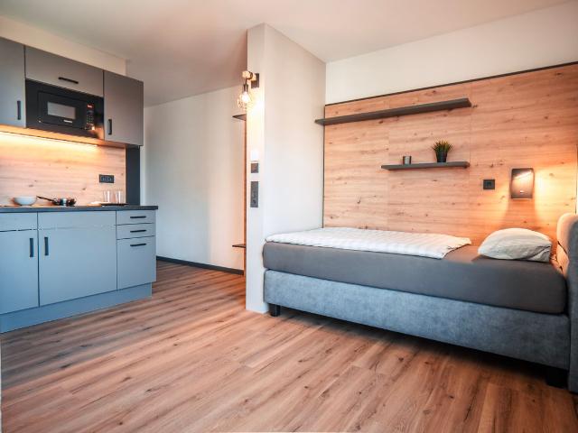 Studio Apartment, Nurnberg Amsterdam Apartments for Rent
