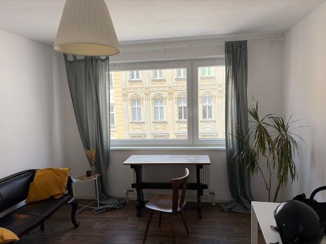 Studio Apartment near Belvedere Palace, Vienna Amsterdam Apartments for Rent