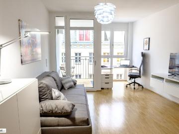 Studio Apartment Nr. 17 in best Dresden Neustadt location, Dresden Amsterdam Apartments for Rent