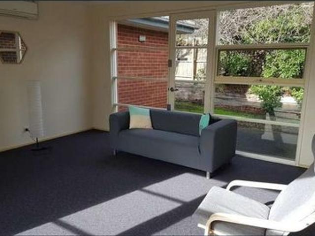 Studio Apartment – All Inclusive at $350 per week!