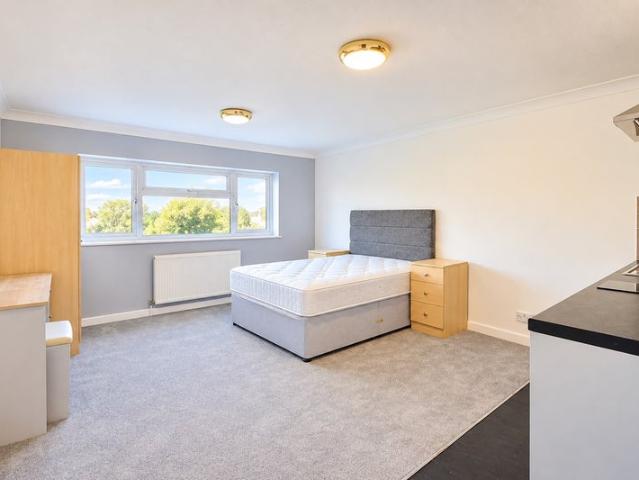 Studio Apartment Close to Addenbrooke’S Bills Incl