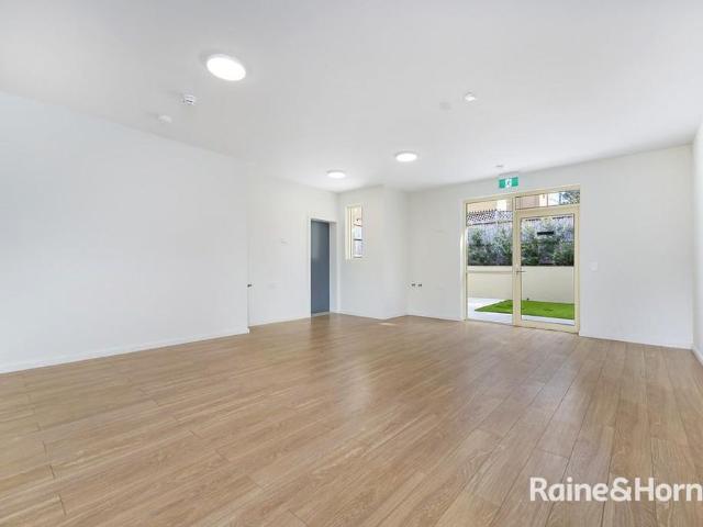 Studio apartment close to lifestyle amenities