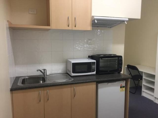 STUDIO APARTMENT Electricity and water usage included in weekly rent