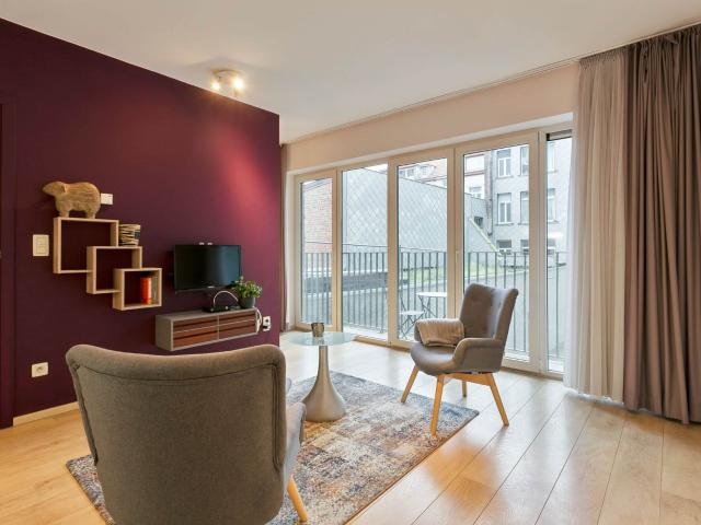 Studio Apartment for Rent near European Quarter – Madou Residence