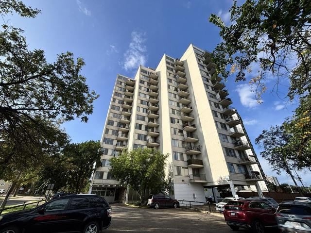 Studio Apartment for Rent at 10101 Saskatchewan Dr Nw, Edmonton, AB T6E 4R6 Strathcona