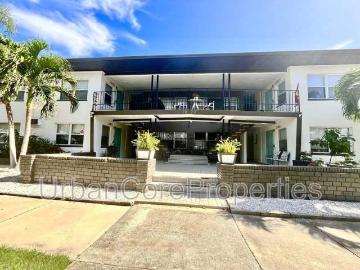 Studio Apartment for Rent at 1023 Locust St Ne #11, St. Petersburg, FL 33701 Historic Old Northeast