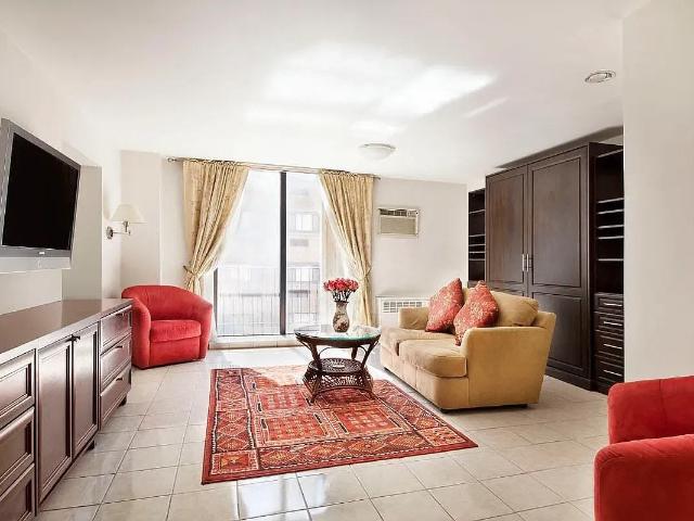 Studio Apartment for Rent at 215 E 24th St #312, New York, NY 10010 Kips Bay