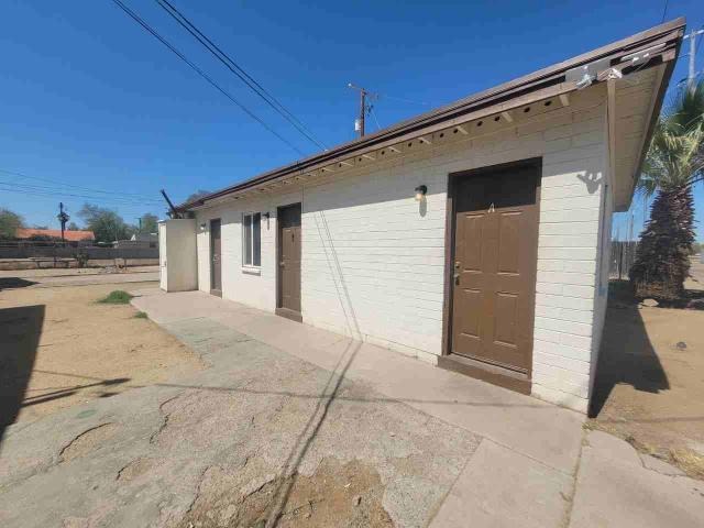 Studio Apartment for Rent at 712 W Fillmore St #C, Phoenix, AZ 85007 Governmental Mall