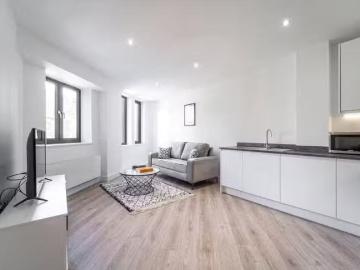 Studio apartment for rent in Broadoaks, 548 Streetsbrook Road.