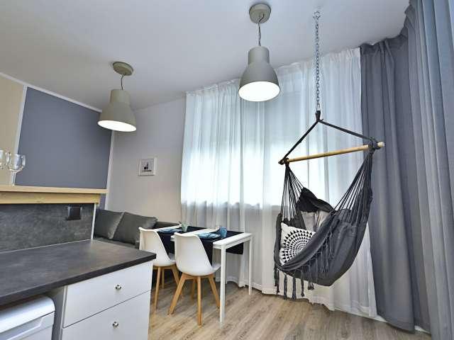 Studio apartment for rent in Fabryczna, Lodz