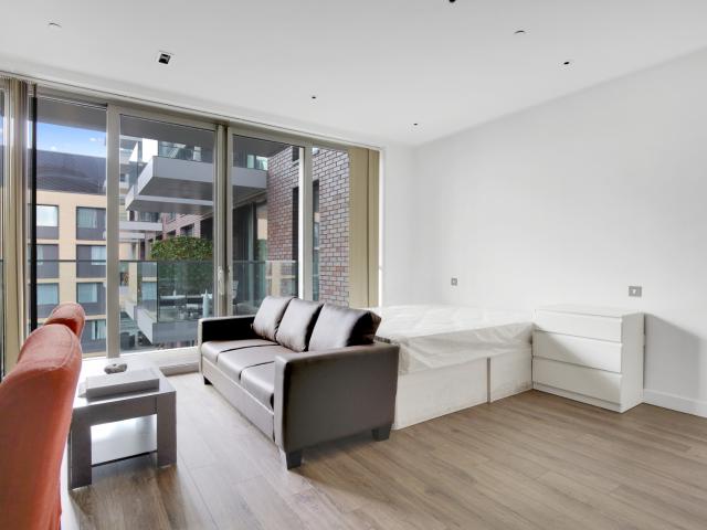 Studio Apartment for rent in Goodman's Field, E1