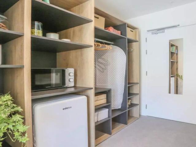 Studio apartment for rent in Los Bermejales, Sevilla
