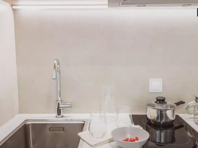 Studio apartment for rent in Porto