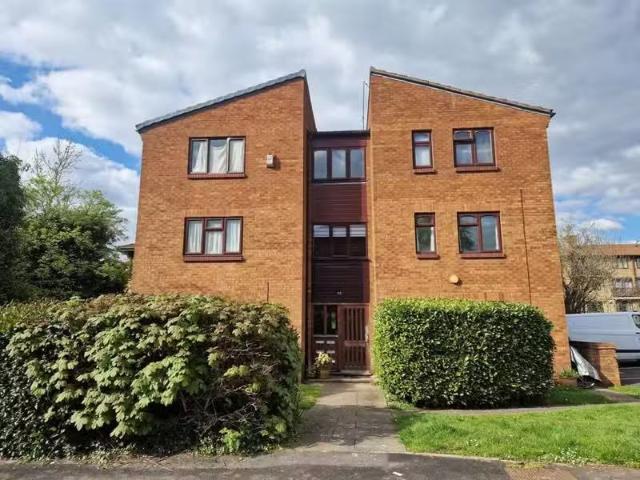 Studio apartment for rent in Rednal Mill Drive, Rednal, Birmin.