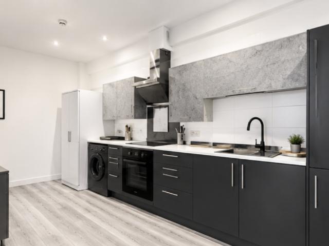 Studio apartment for rent in The Bank, George Street, Kingston Upon Hull, City Of Kingston Upon Hull, HU1